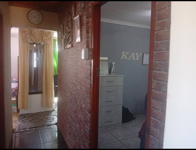 4 BEDROOM HOUSE FOR SALE IN GREENSFIELDS